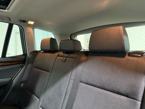 Used 2017 BMW X3 xDrive28i image 39