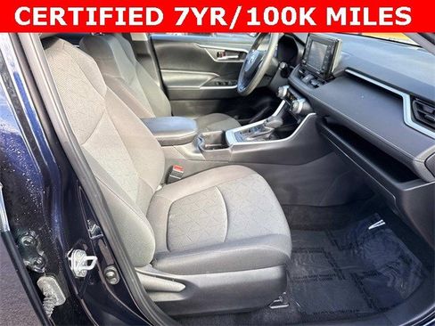 Used 2022 Toyota RAV4 XLE image 9