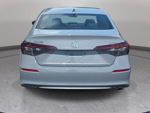 Used 2025 Honda Civic Sport image 6