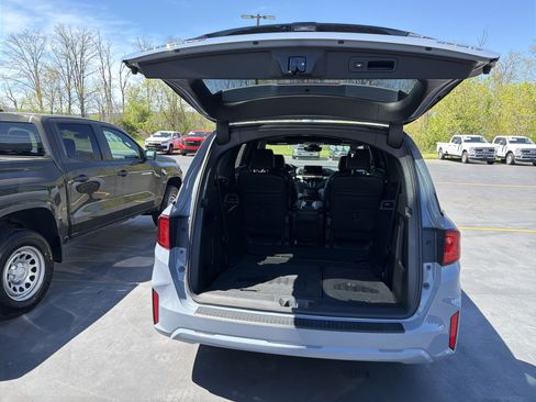 Used 2025 Honda Odyssey Sport-L image 42