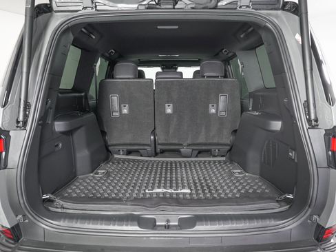 Used 2024 Lexus GX 550 550 Overtrail+ image 13