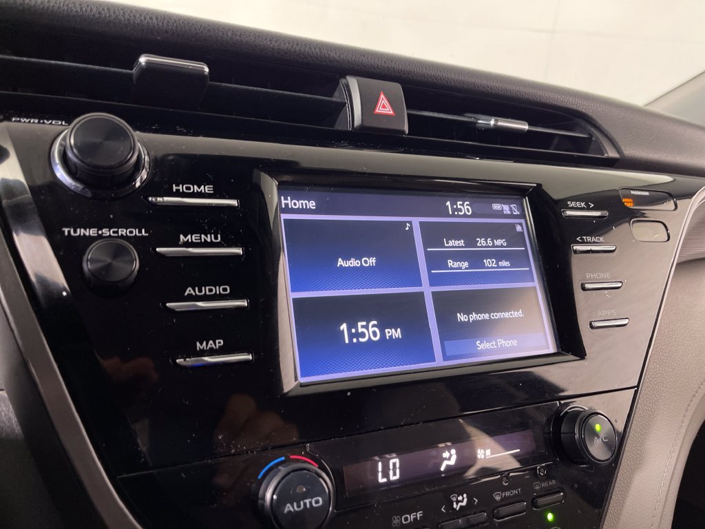 Certified 2019 Toyota Camry SE FWD image 20