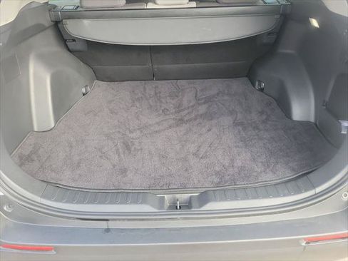 Certified 2025 Toyota RAV4 XLE FWD image 32