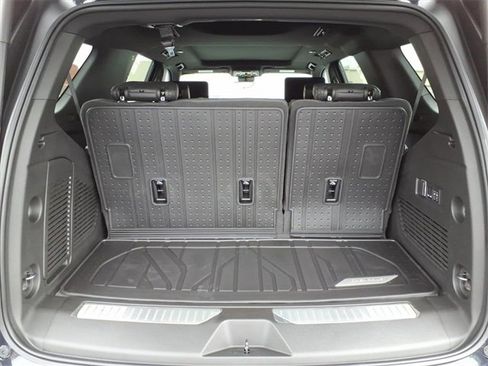 New 2026 Chevrolet Tahoe Z71 image 4