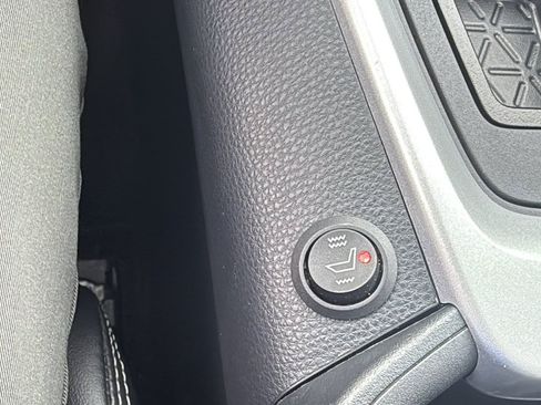 Used 2025 Toyota RAV4 XLE Premium AWD/4WD image 24