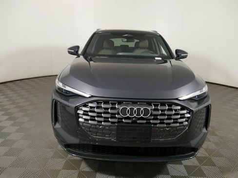 New 2025 Audi Q5 Premium image 8