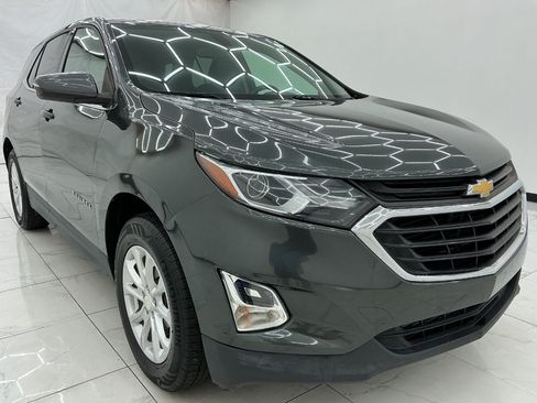 Used 2019 Chevrolet Equinox LT AWD/4WD image 3