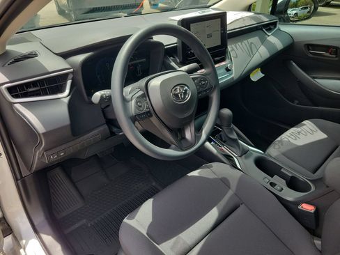 Used 2026 Toyota Corolla LE FWD image 15