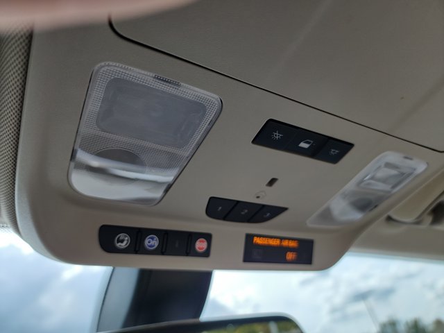 Used 2020 Buick Envision Preferred FWD image 17
