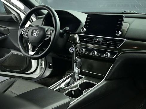 Used 2019 Honda Accord Sport image 59