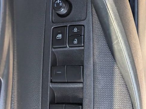 Used 2024 Toyota Corolla LE FWD image 14