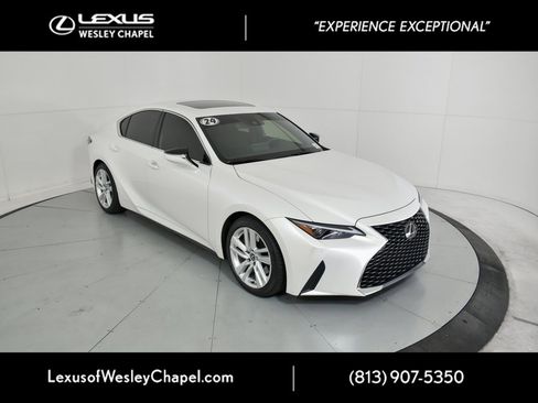 Used 2024 Lexus IS 300 w/ Comfort Package image 2