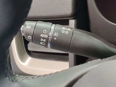 Used 2023 GMC Terrain Denali w/ Denali Premium Package image 27