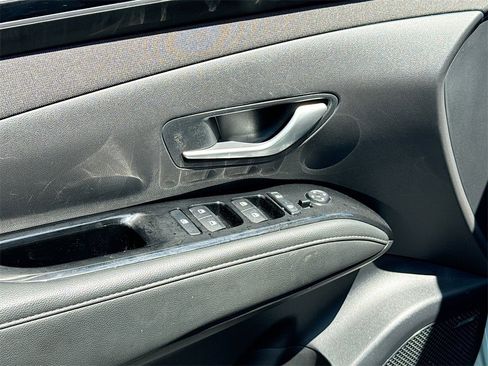 Used 2024 Hyundai Santa Cruz Limited image 18