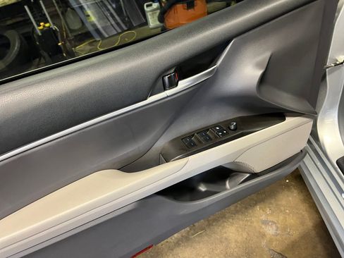 Used 2023 Toyota Camry SE w/ Cold Weather Package image 36