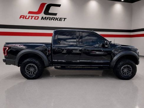 Used 2019 Ford F150 Raptor w/ Equipment Group 802A Luxury AWD/4WD image 6
