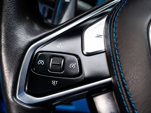 Used 2022 Chevrolet Corvette Stingray Premium Cpe w/ Battery Protection Package RWD image 29