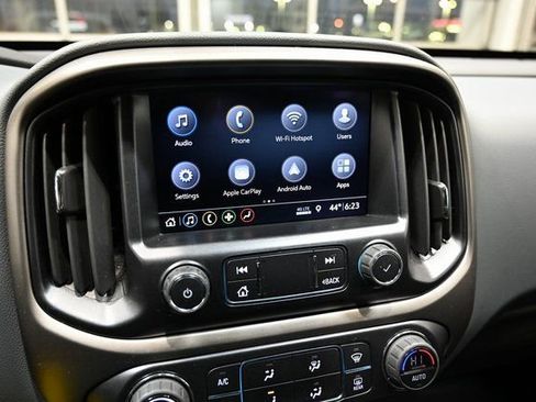 Used 2022 Chevrolet Colorado Z71 image 16