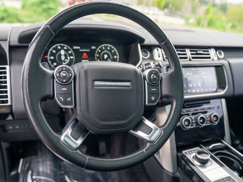 Used 2017 Land Rover Range Rover HSE AWD/4WD image 13
