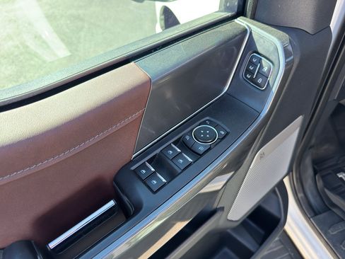 Used 2023 Ford F150 Lariat AWD/4WD image 11