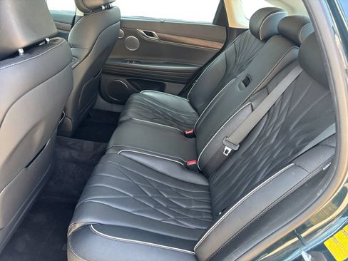 Used 2021 Genesis G80 2.5T w/ Prestige Package RWD image 14