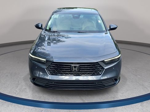Used 2024 Honda Accord EX-L image 2