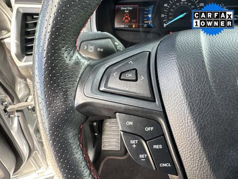 Used 2022 Ford Edge ST-Line image 34