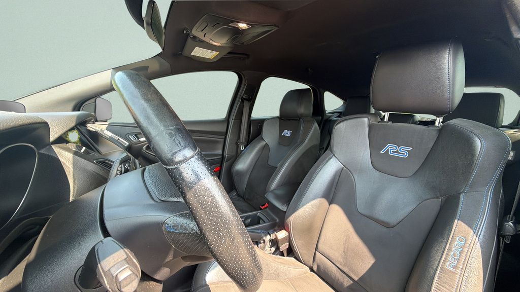 Used 2017 Ford Focus RS AWD/4WD image 24