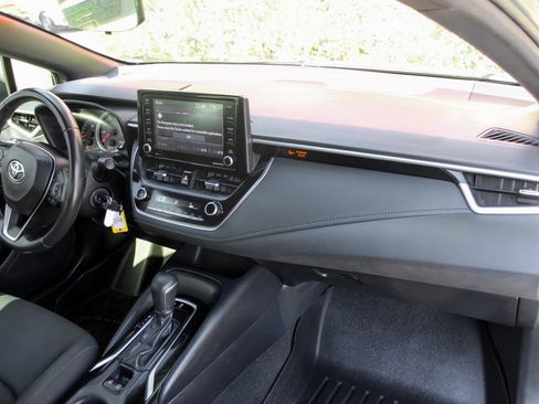 Used 2022 Toyota Corolla SE image 35