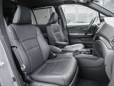Used 2023 Honda Passport Elite image 41