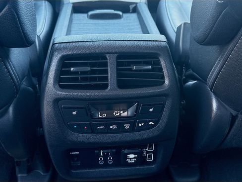 Used 2019 Honda Pilot Elite image 23