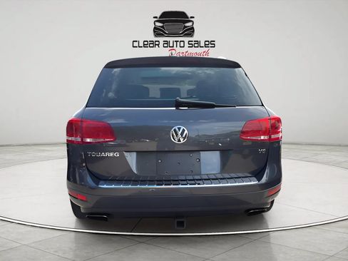 Used 2012 Volkswagen Touareg Executive AWD/4WD image 6