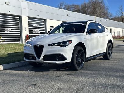 New 2025 Alfa Romeo Stelvio Sprint w/ Veloce Package