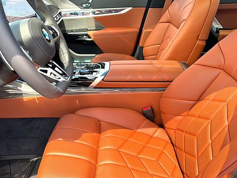 New 2026 BMW 740i w/ Premium Package RWD image 10
