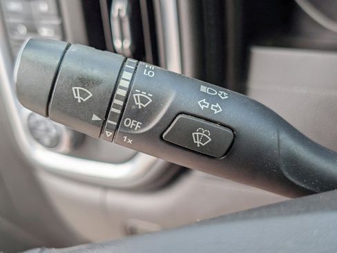 Used 2021 GMC Sierra 1500 SLT w/ SLT Premium Package image 23