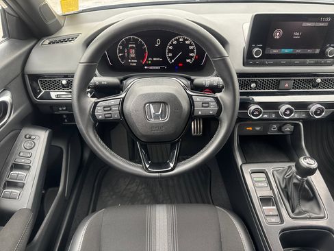 Used 2023 Honda Civic Sport image 14