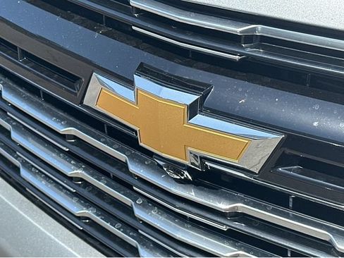 Certified 2025 Chevrolet Tahoe High Country AWD/4WD image 37