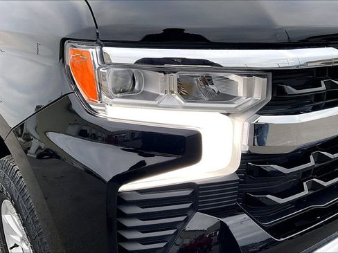 Used 2025 Chevrolet Silverado 1500 LT image 30