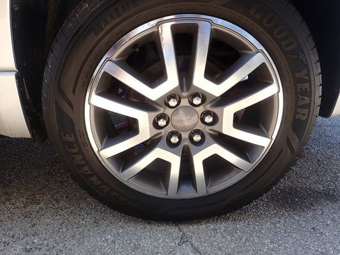 Used 2014 GMC Acadia Denali AWD/4WD image 38