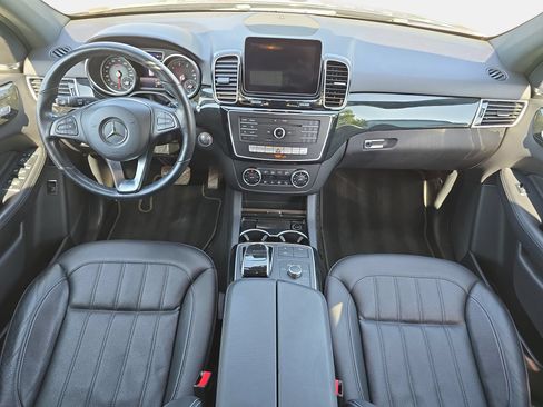Used 2017 Mercedes-Benz GLE 350 4MATIC image 9