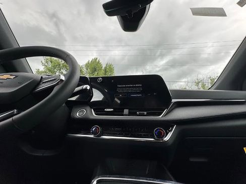 New 2026 Chevrolet Equinox LT w/ Convenience Package II image 47