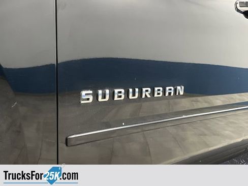 Used 2017 Chevrolet Suburban Premier image 42