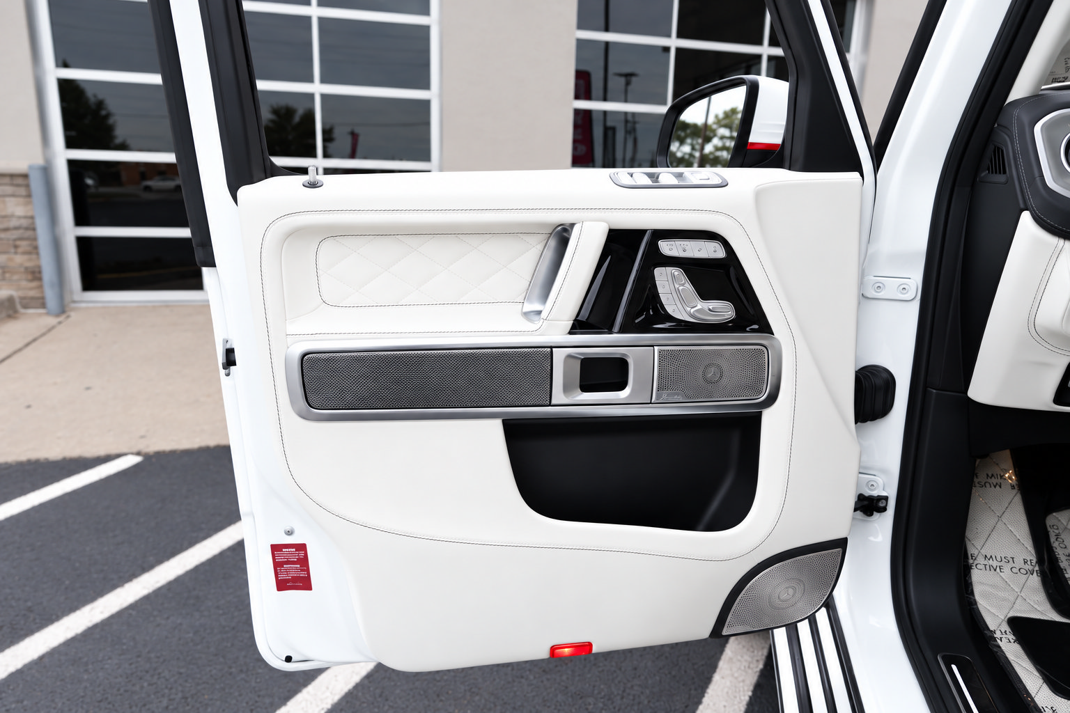 Used 2024 Mercedes-Benz G 63 AMG 4MATIC image 13