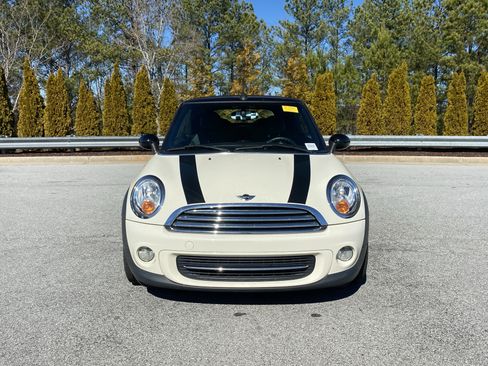 Used 2014 MINI Cooper Convertible image 11