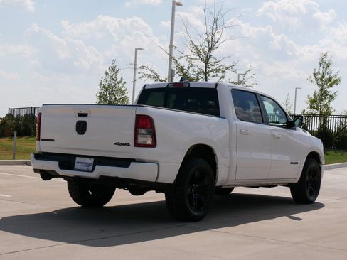 Used 2020 RAM 1500 Big Horn AWD/4WD image 9