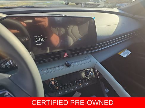Used 2026 Hyundai Elantra Limited FWD image 20