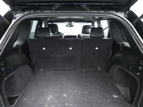 Used 2019 Jeep Grand Cherokee Limited w/ Trailer Tow Group IV AWD/4WD image 6