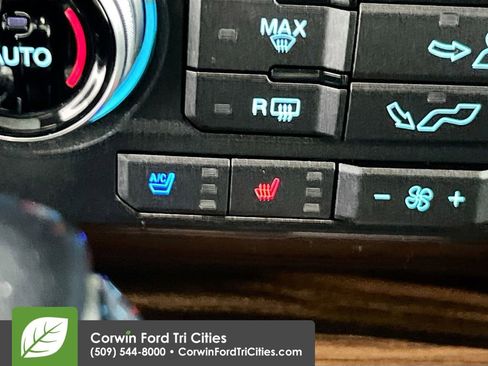 Used 2015 Ford F150 Lariat w/ Equipment Group 502A Luxury image 23