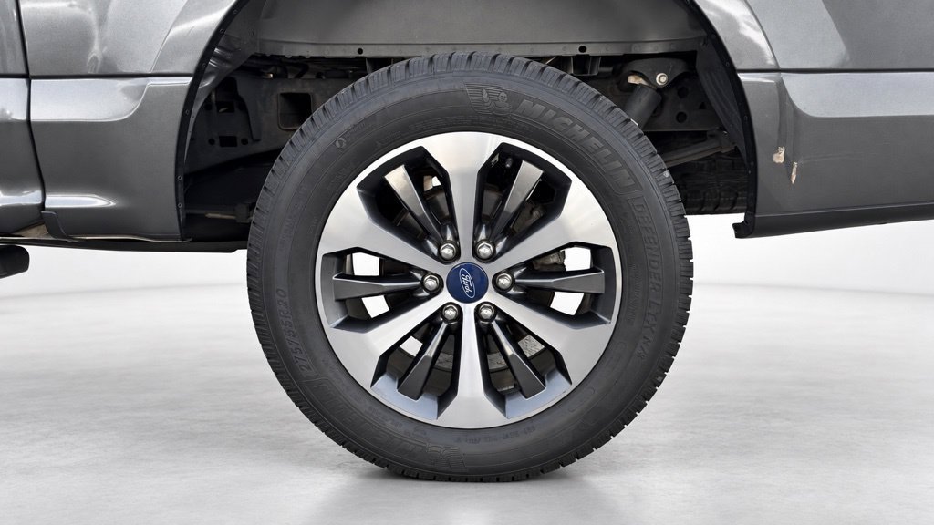 Used 2020 Ford F150 XL w/ Equipment Group 101A Mid AWD/4WD image 8