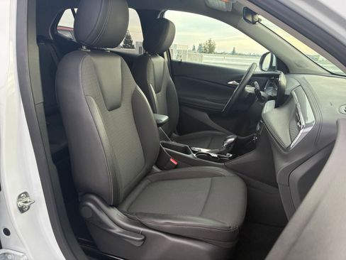 Used 2025 Buick Encore GX Preferred image 34